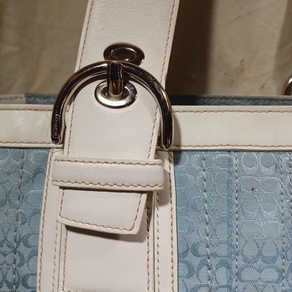 Coach bucket bag - Picture 5 of 10
